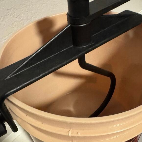 E-Z Doh Hand Crank Bread Dough Mixer – Classic Beige Bread Maker with Recipe - Picture 3 of 8